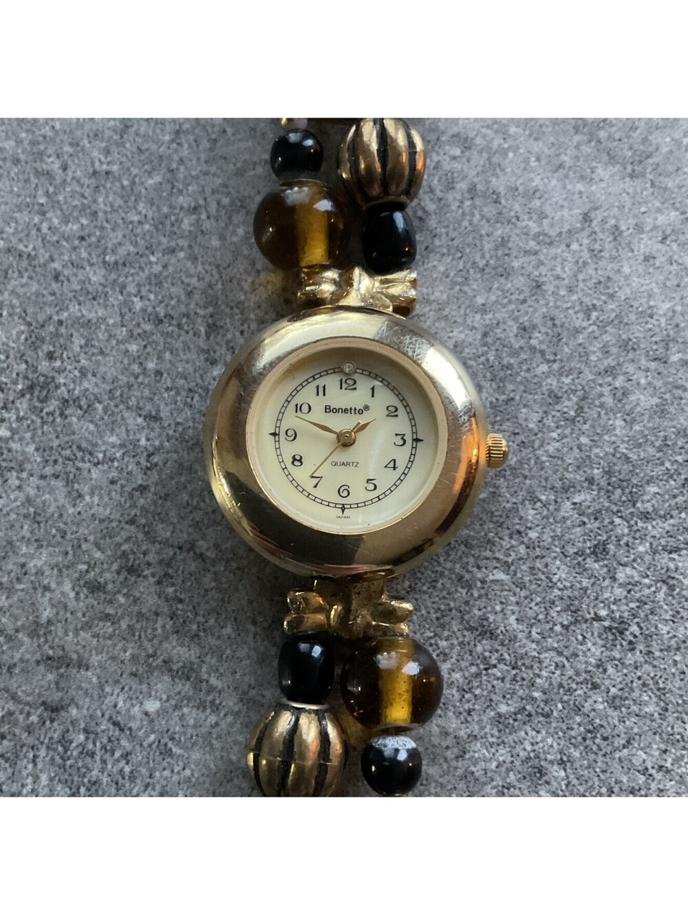 Vintage Bonetto Womens Watch 28mm Gold Tone Case Beaded Band Bin W